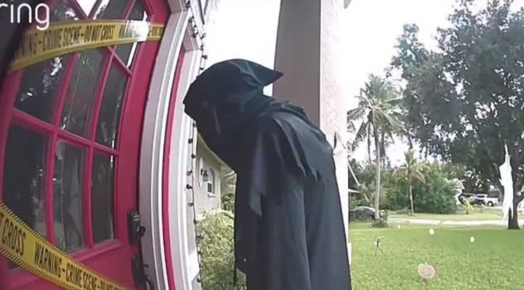 Child dressed as Grim Reaper startles Florida neighbors — Waukesha Community news