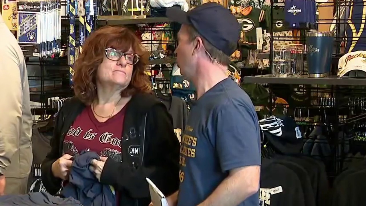 Brewers fans flood Brookfield stores for World Series gear — Waukesha Business news