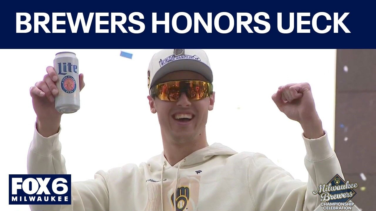 Brewers Championship Parade: Team stops at Uecker mural — Waukesha Arts news